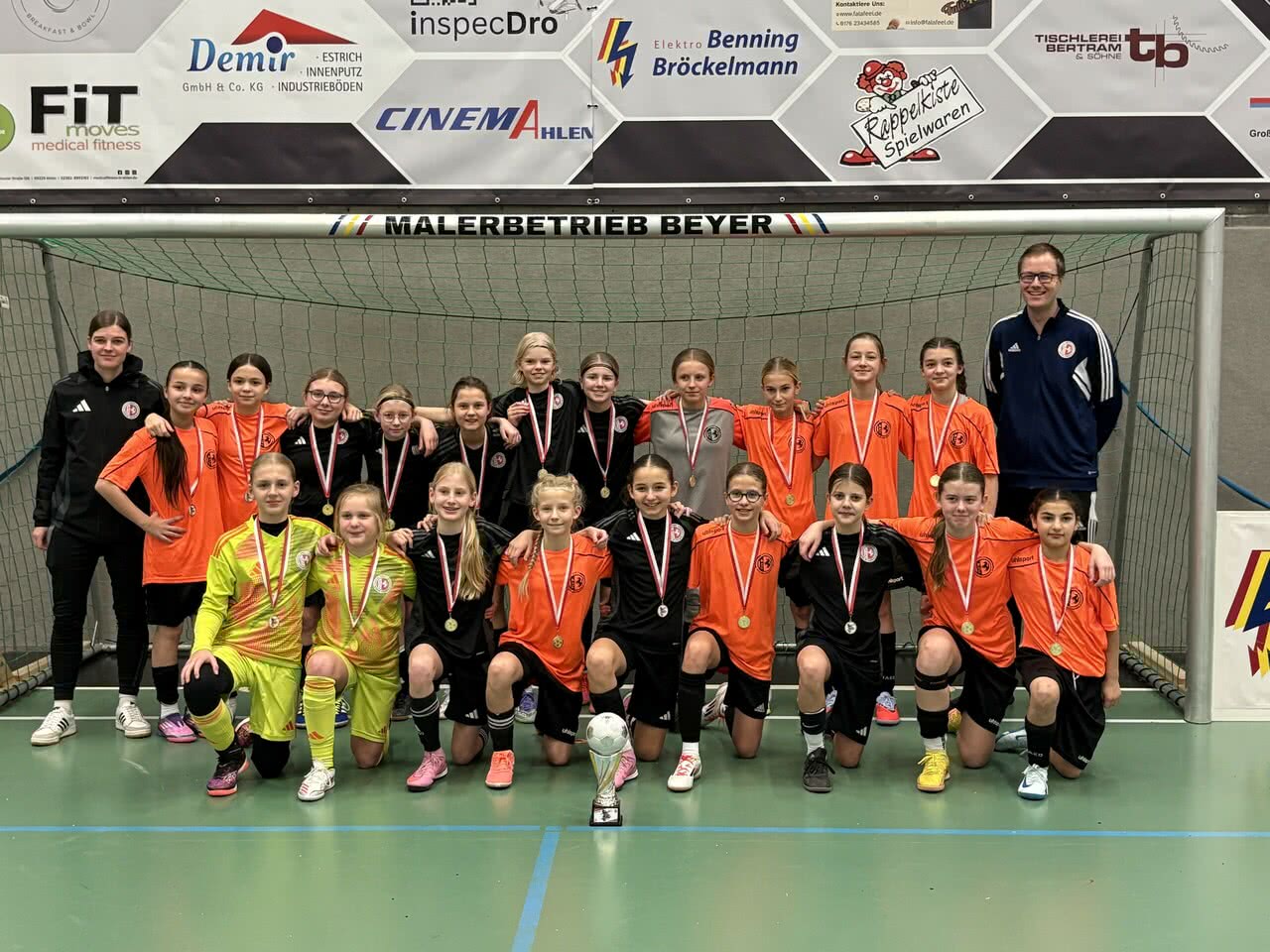 Juniorinnen-Kreisauswahlen sammeln wertvolle Hallenerfahrung